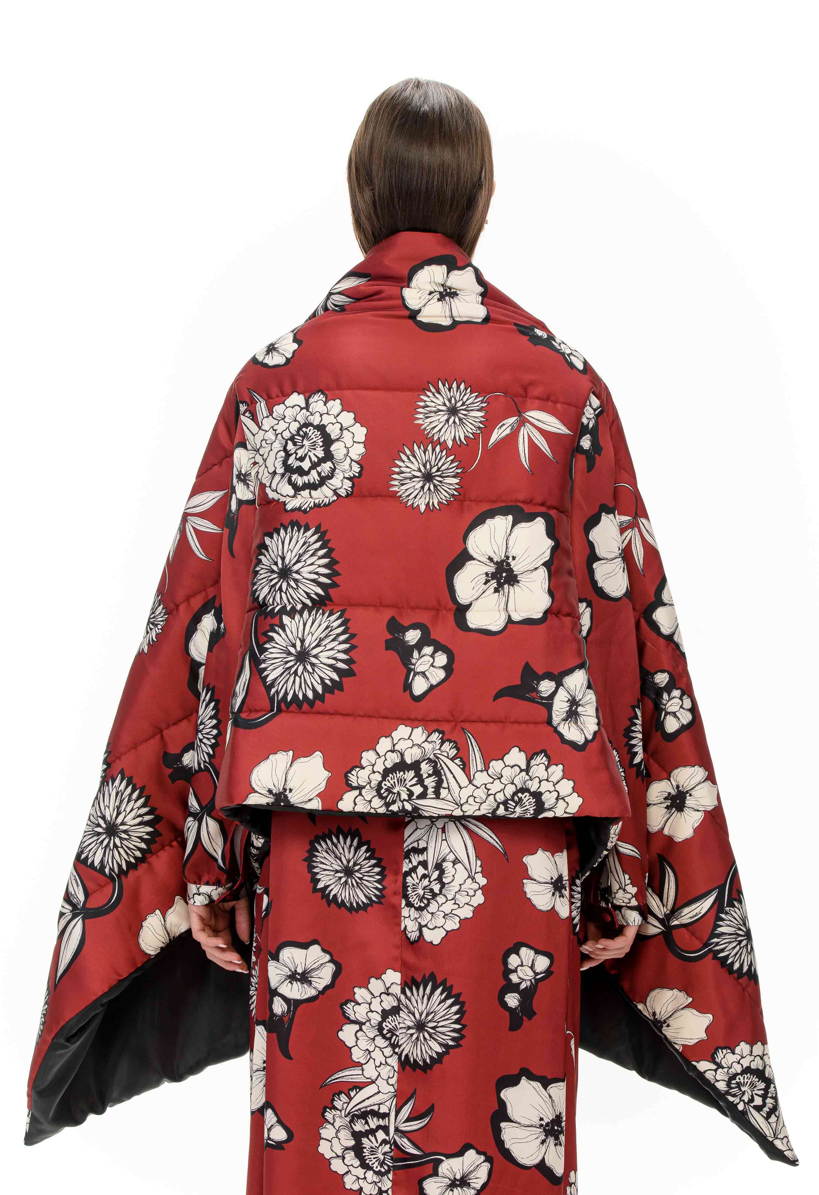 AMARA Satin cape