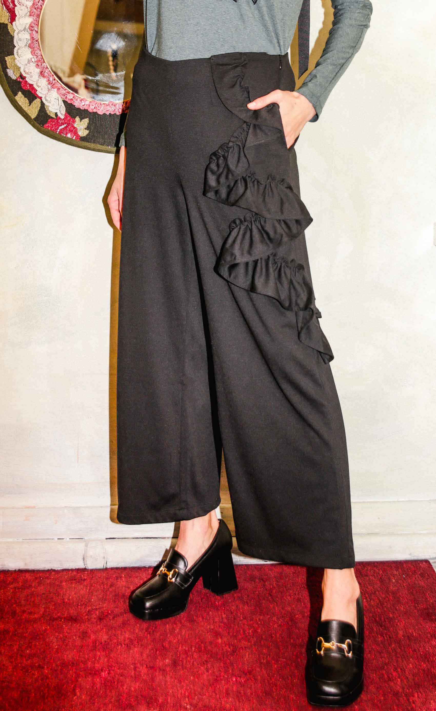 ZENITSU Pantalone con rouches