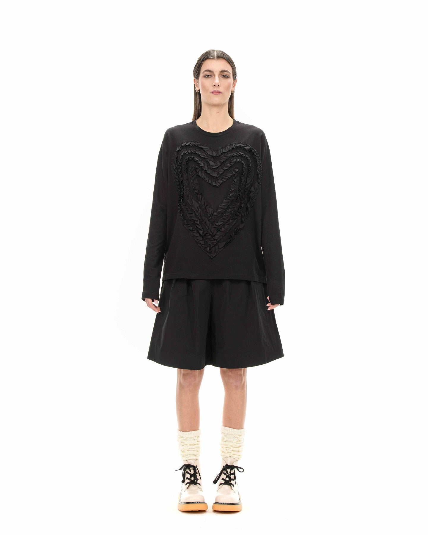 CHLOE Black sweater with heart