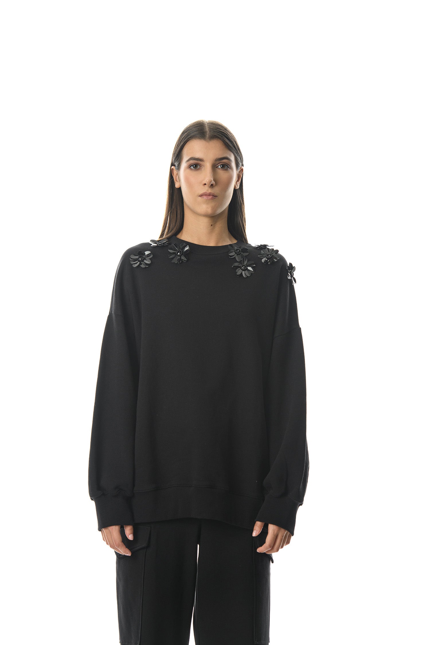 BELLATRIX Black sweatshirt with applications