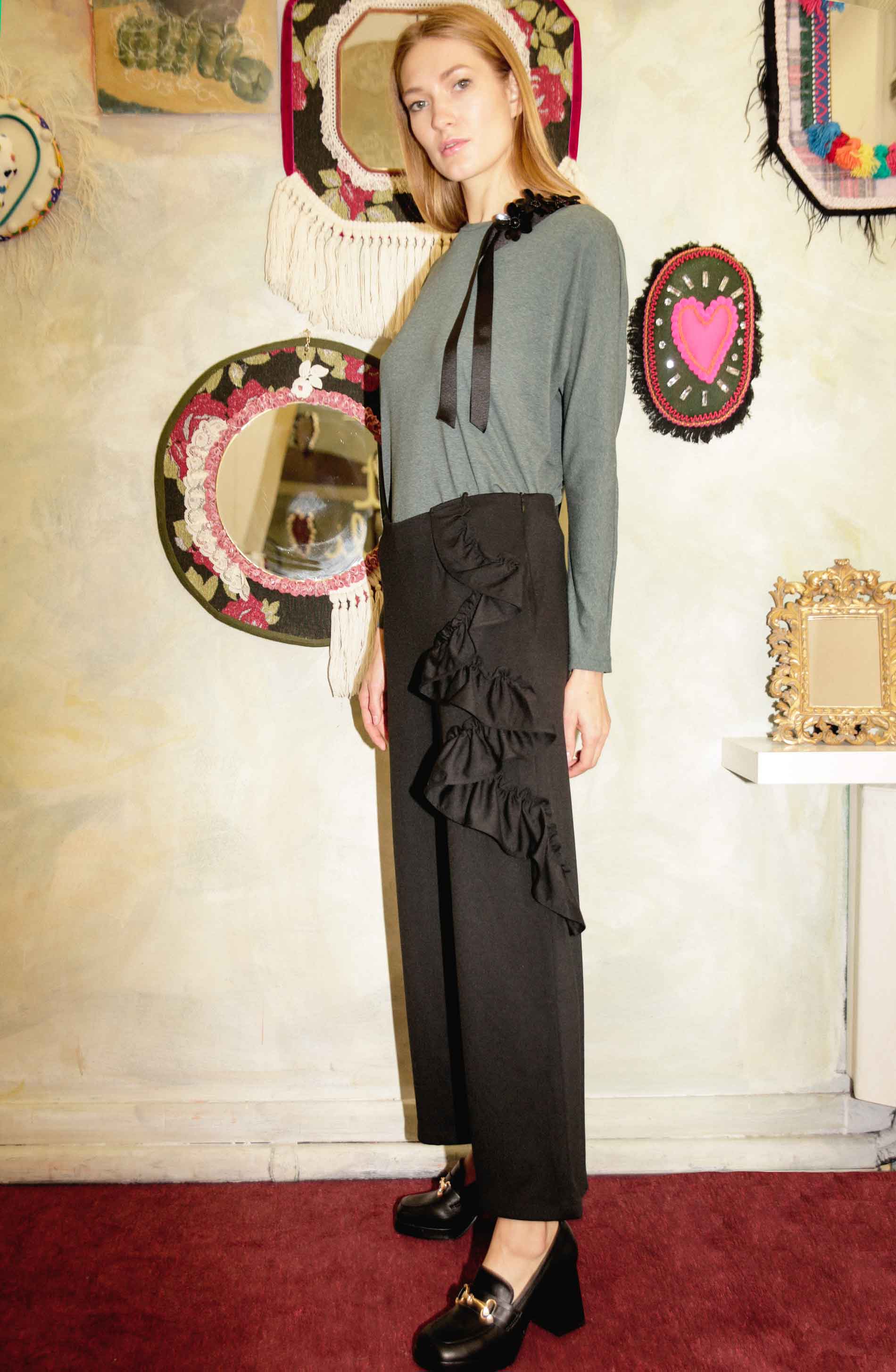 ZENITSU Trousers with ruffles